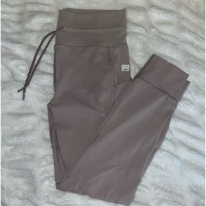 Vuori high waisted leggings
